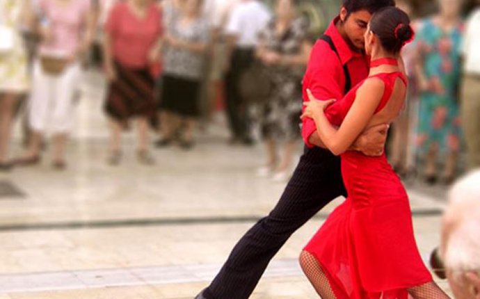 В испании танец и элемент одежды - mobunoch23.ru